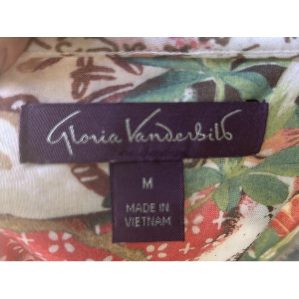 Gloria Vanderbilt T Shirt Medium Pink Floral Rhinestones Raw Edges Hi Lo NWOT - Picture 11 of 11
